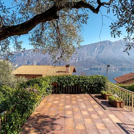 Villa Lake View With Terrace